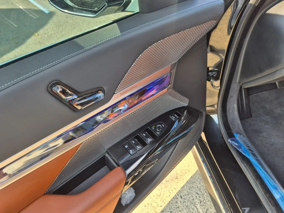 BMW 7-Series 2025 из KR, фото 6