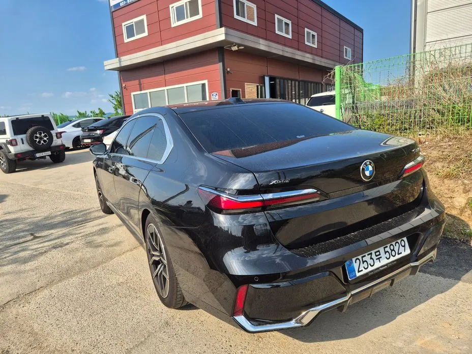 BMW 7-Series 2025 из KR, фото 9