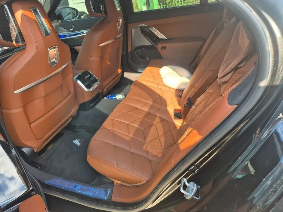 BMW 7-Series 2025 из KR, фото 3