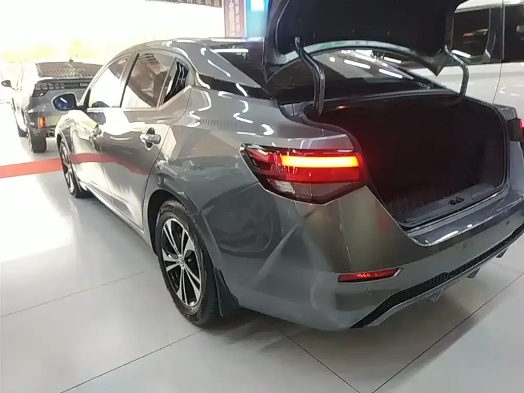 Nissan Sylphy 2022 из CN, фото 4