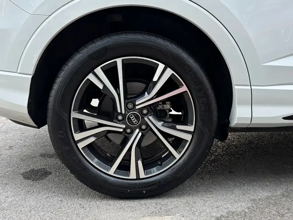 Audi Q3 Sportback — фото 6