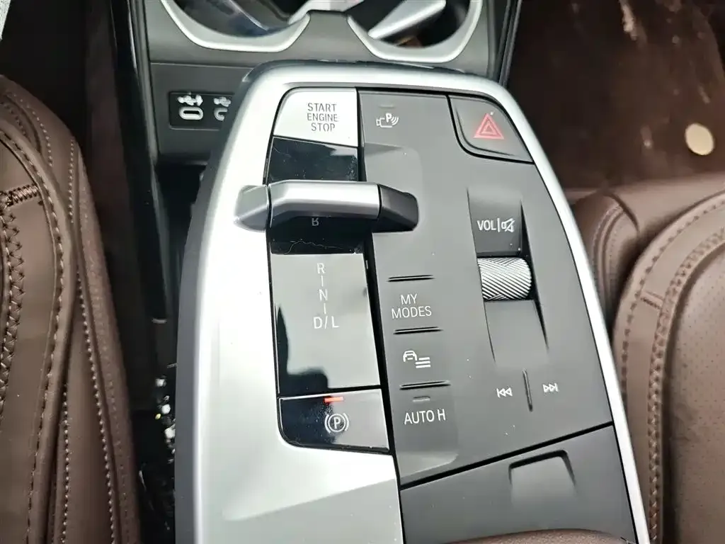 BMW X1 2025 из CN, фото 9
