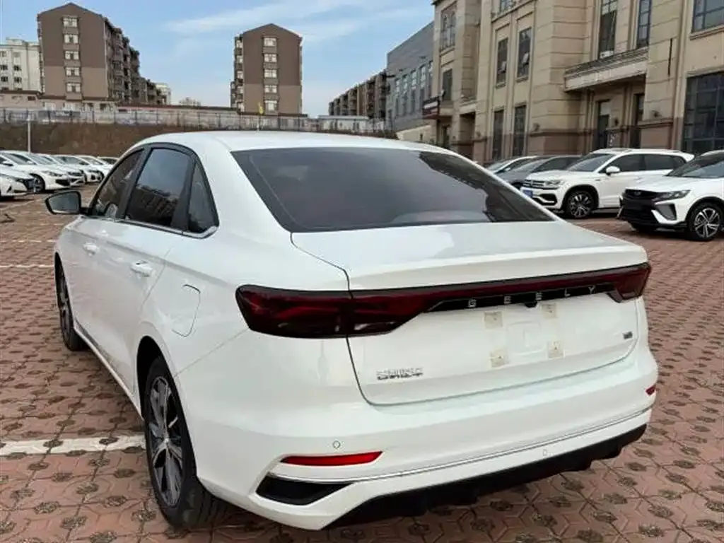 Geely Emgrand 2023 из CN, фото 2