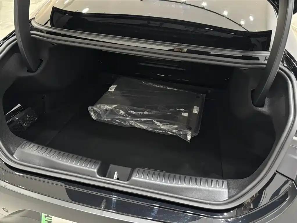 Mercedes-Benz CLA PHEV 2026 из CN, фото 9