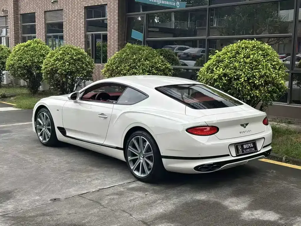 Bentley Continental — фото 8