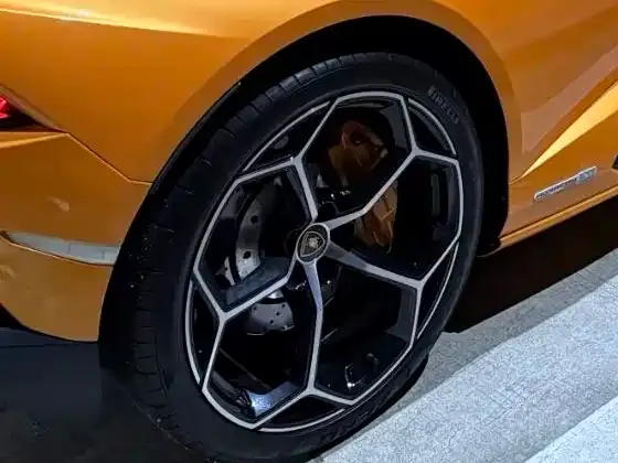 Lamborghini Huracan — фото 2