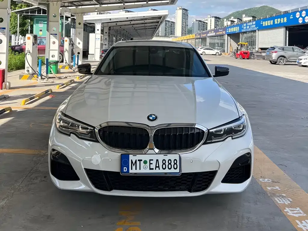 BMW 3 Series — фото 10