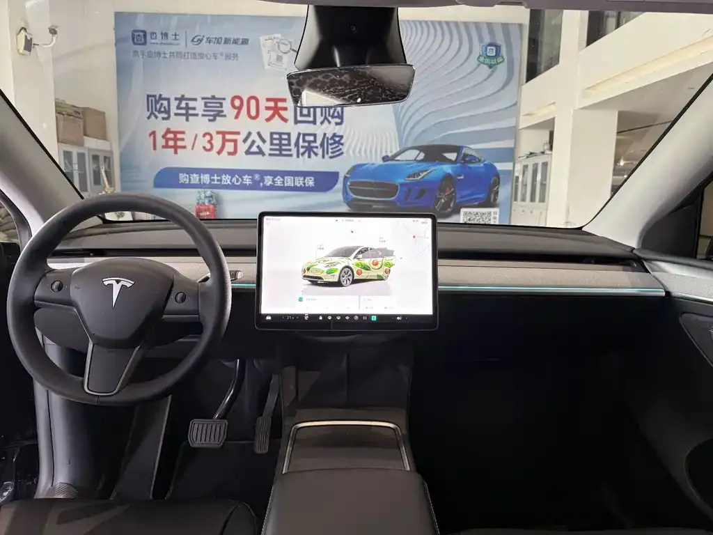 Tesla Model Y — фото 5