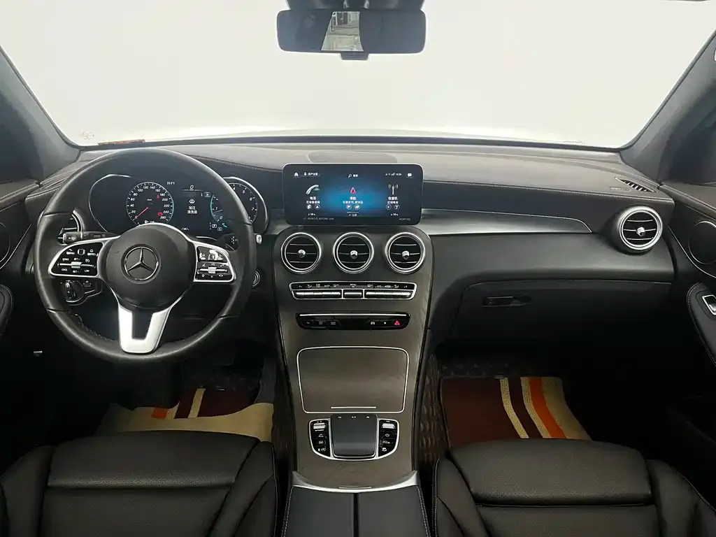 Mercedes-Benz GLC 2023 из CN, фото 9