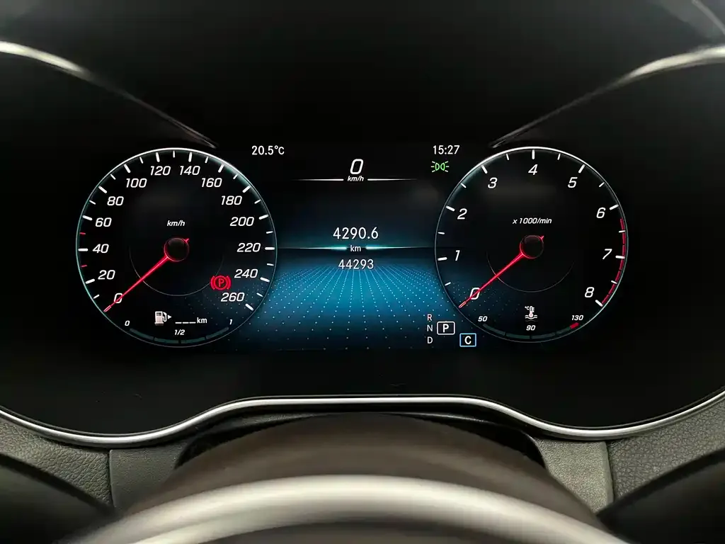 Mercedes-Benz GLC 2023 из CN, фото 3