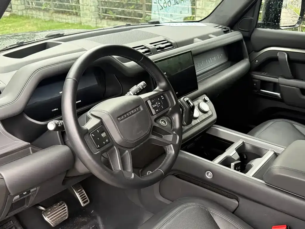 Land Rover Defender — фото 4