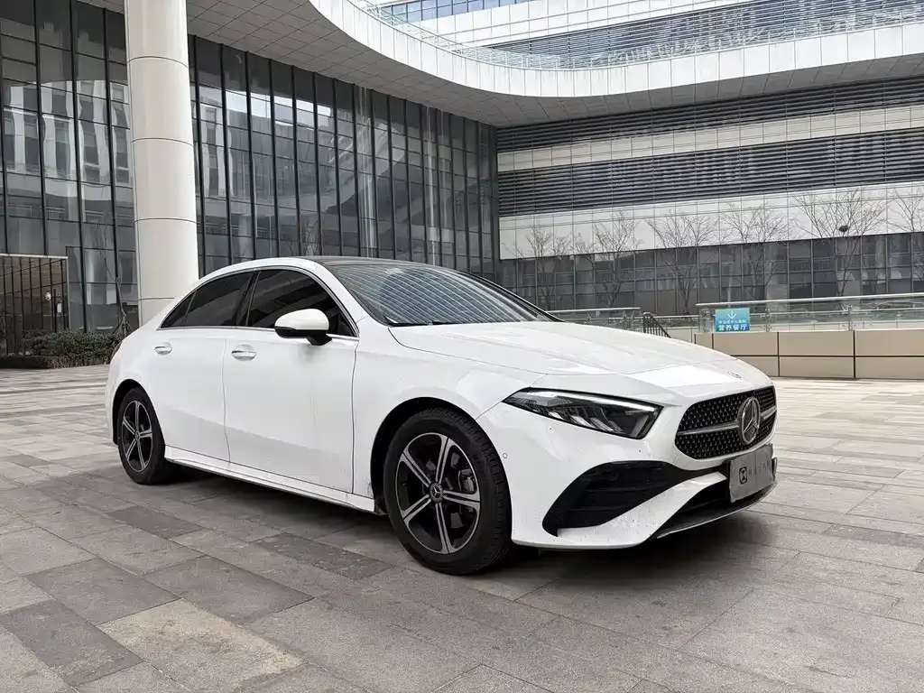 Mercedes-Benz A-Class — фото 2