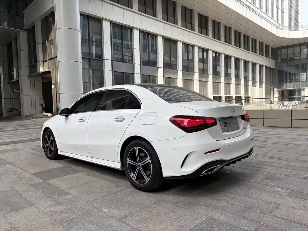 Mercedes-Benz A-Class — фото 10