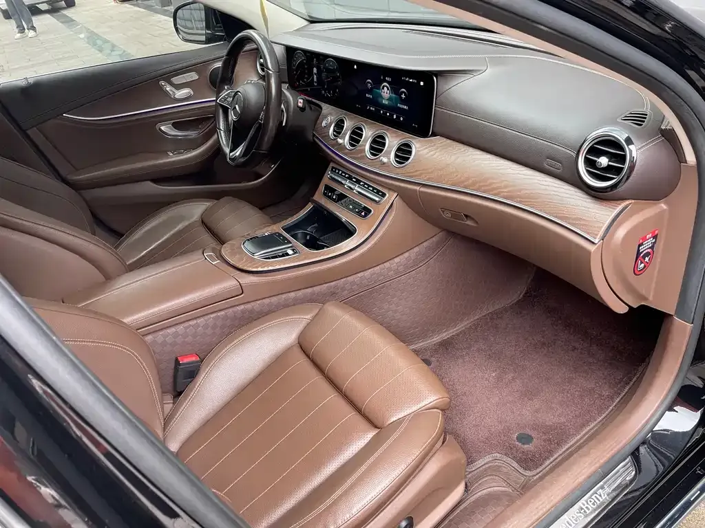 Mercedes-Benz E-Class 2021 из CN, фото 3