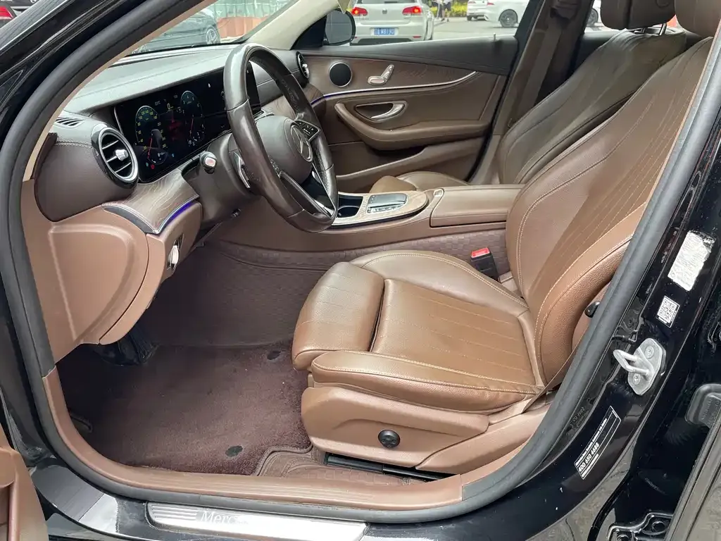 Mercedes-Benz E-Class 2021 из CN, фото 4