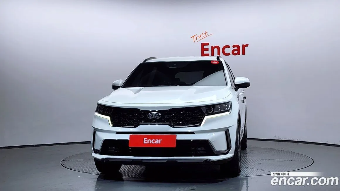 Kia Sorento — фото 4