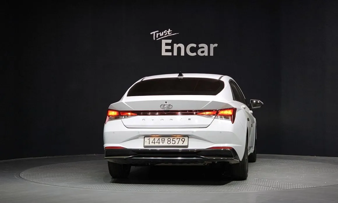 Hyundai AVANTE 2022 из KR, фото 2