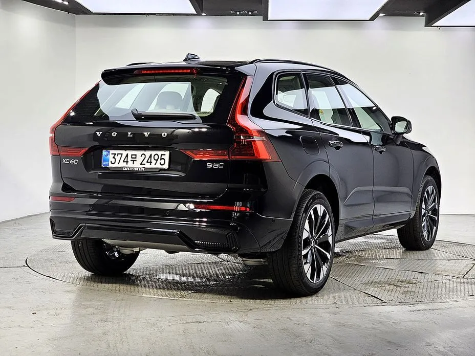 Volvo XC60 2026 из KR, фото 5