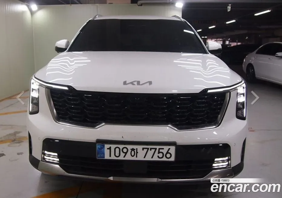 Kia Sorento — фото 1