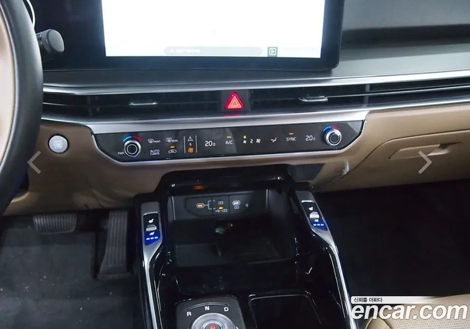 Kia Sorento — фото 9