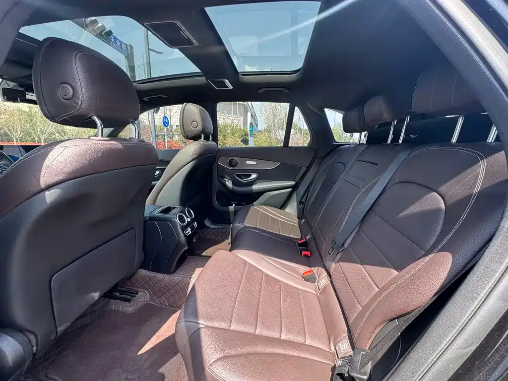 Mercedes-Benz GLC 2021 из CN, фото 3