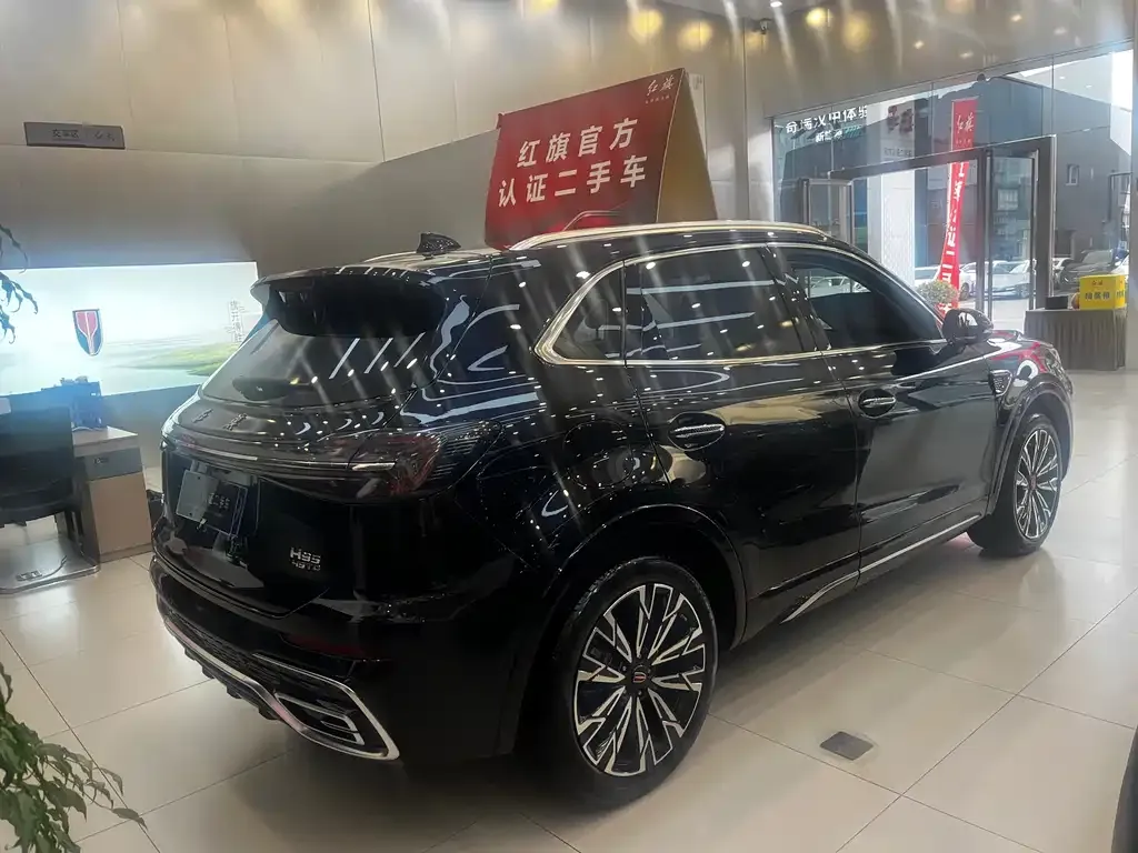 Hongqi HS5 — фото 2