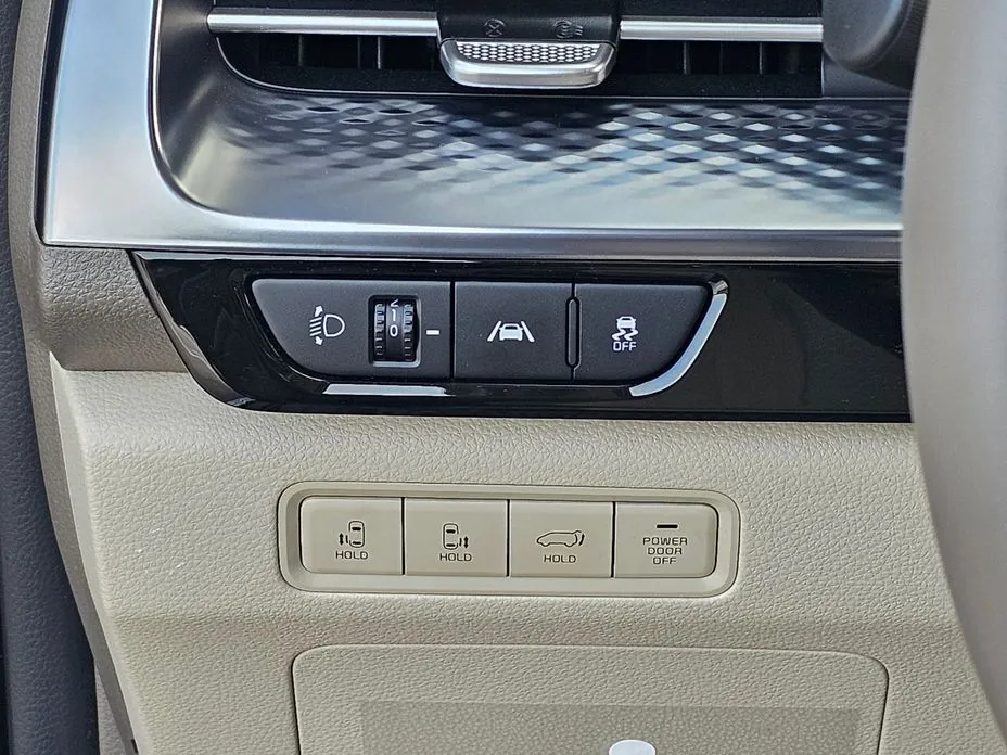 Kia Carnival — фото 3