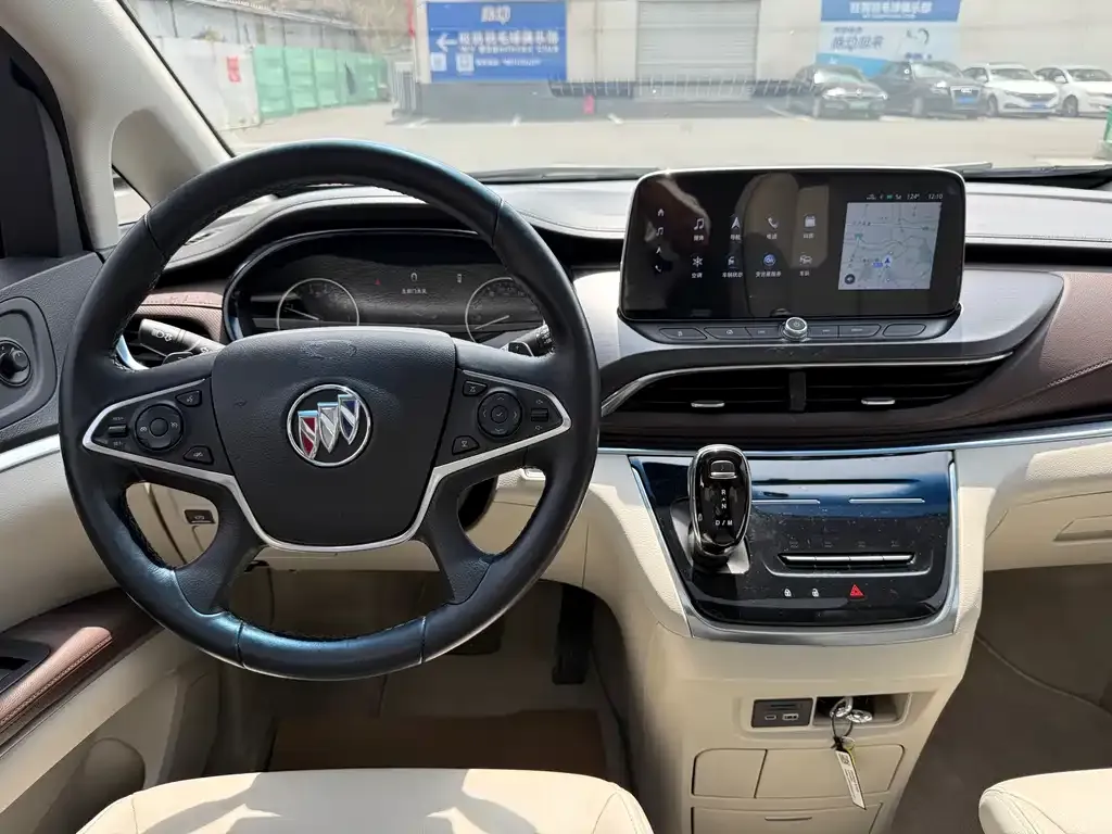 Buick GL8 2021 из CN, фото 4