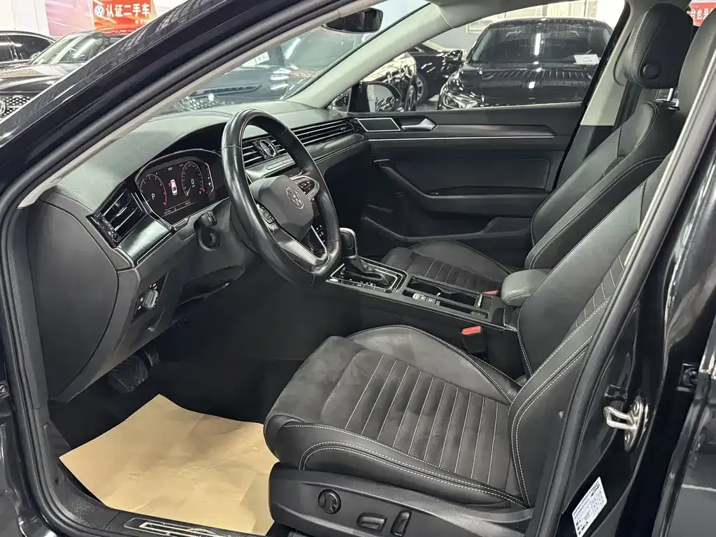 Volkswagen Magotan 2022 из CN, фото 8