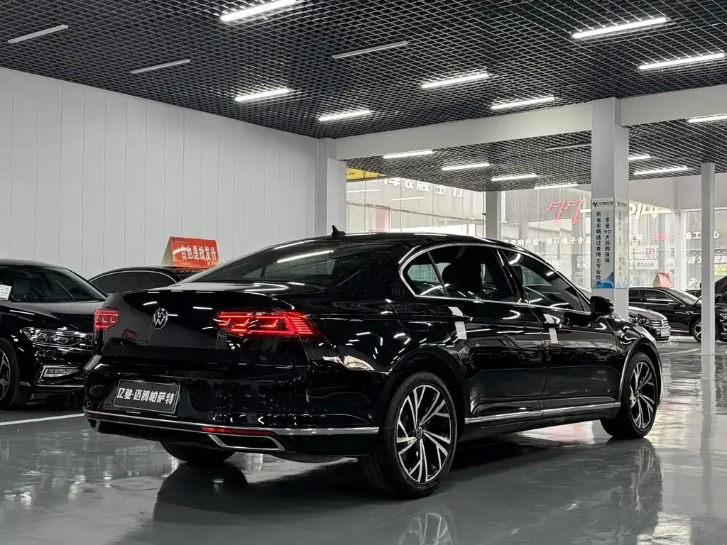 Volkswagen Magotan 2022 из CN, фото 5