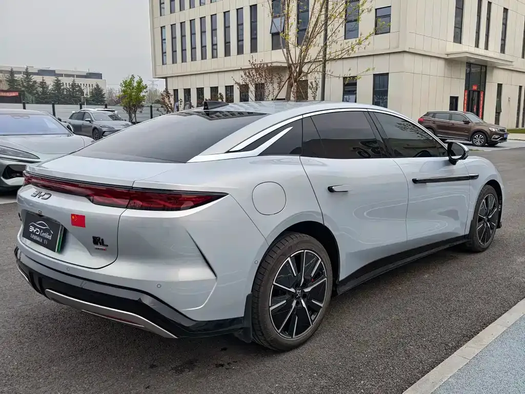 BYD Han L 2025 из CN, фото 2