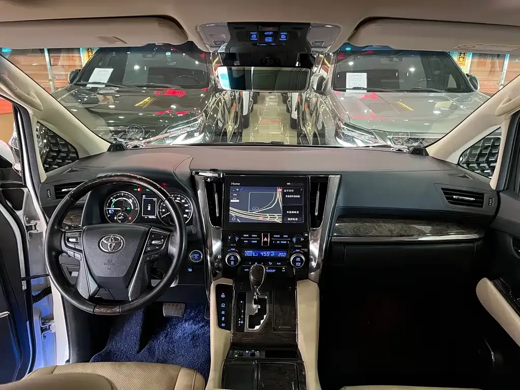 Toyota Vellfire 2021 из CN, фото 4