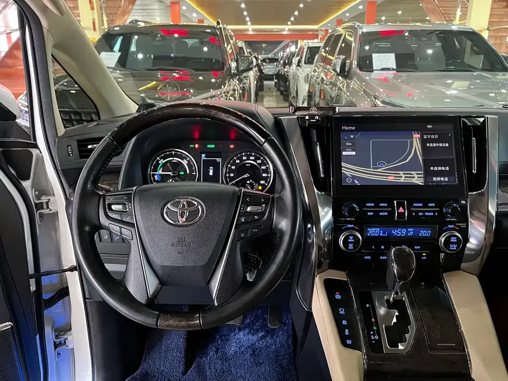 Toyota Vellfire 2021 из CN, фото 10