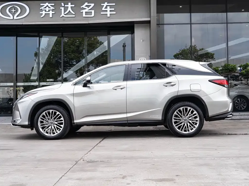Lexus RX — фото 7