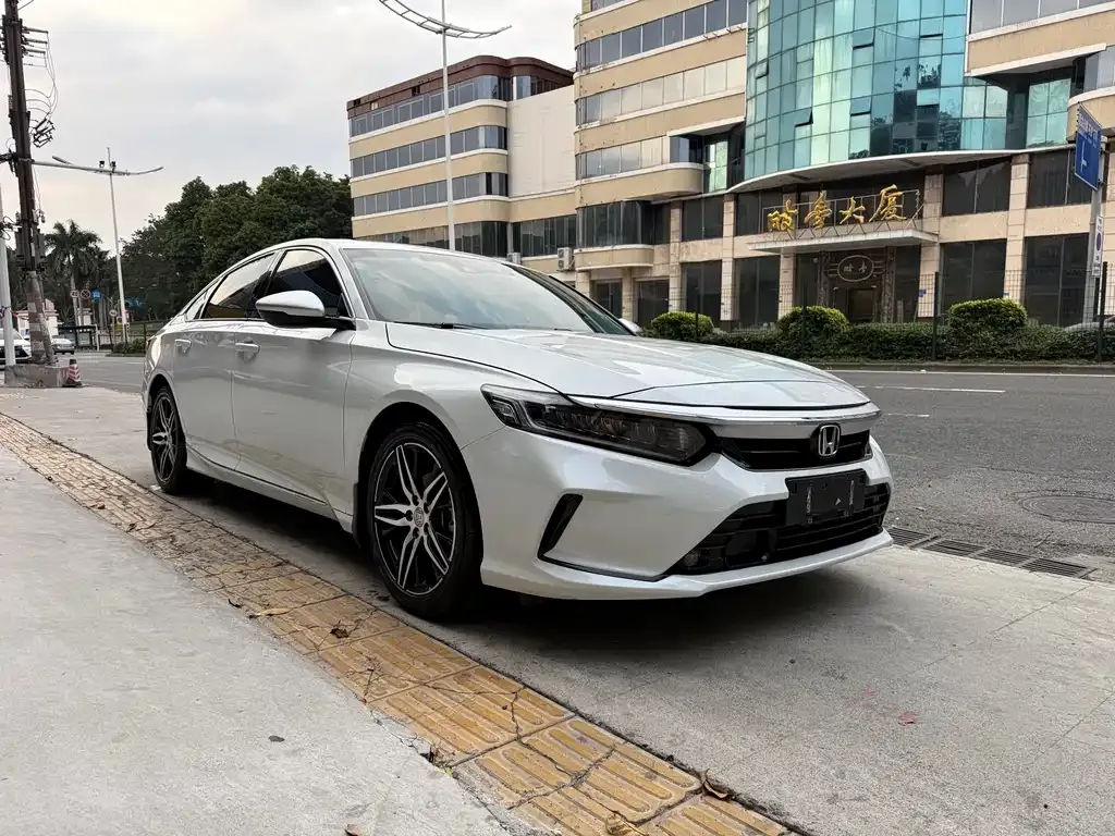 Honda Inspire — фото 10