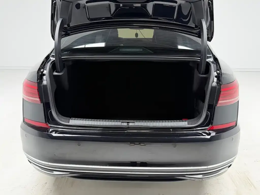 Volkswagen Passat — фото 8