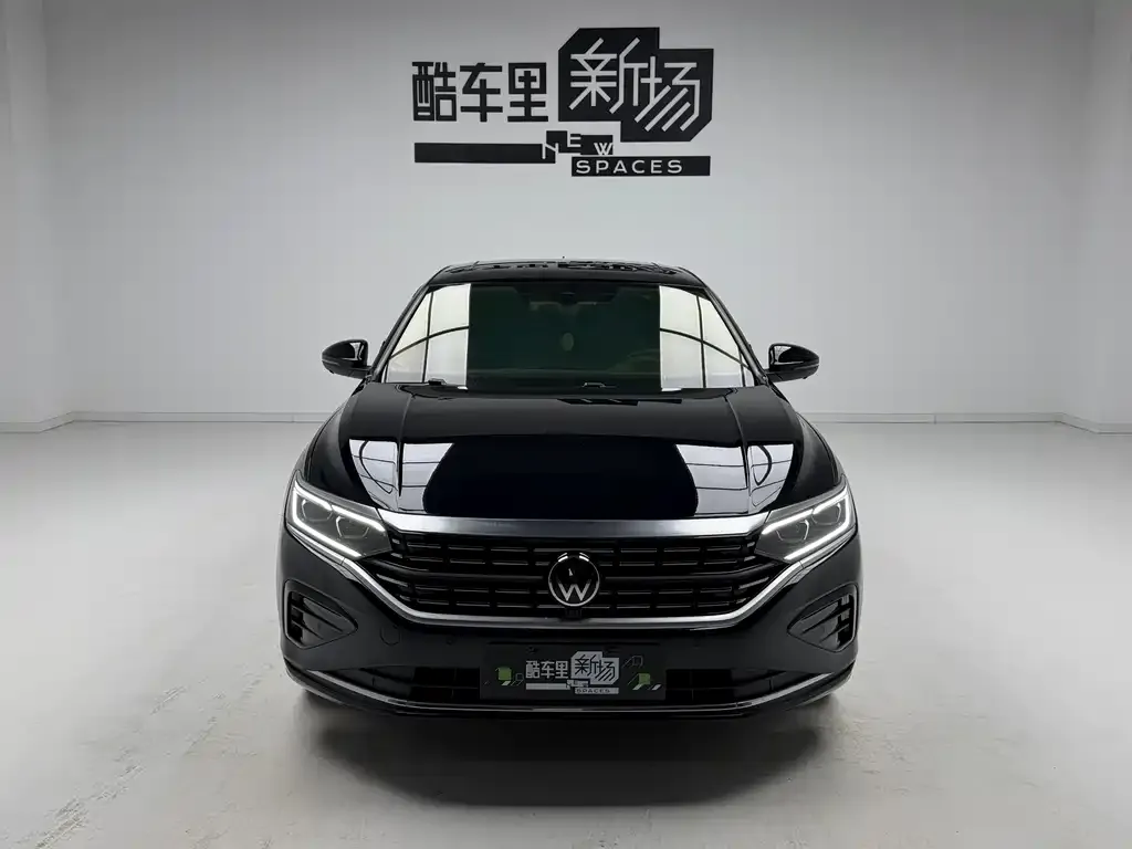 Volkswagen Passat — фото 10