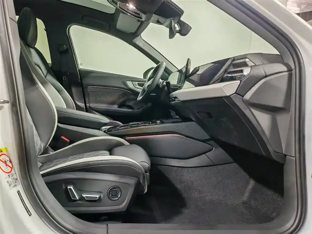 Audi A5L 2026 из CN, фото 10