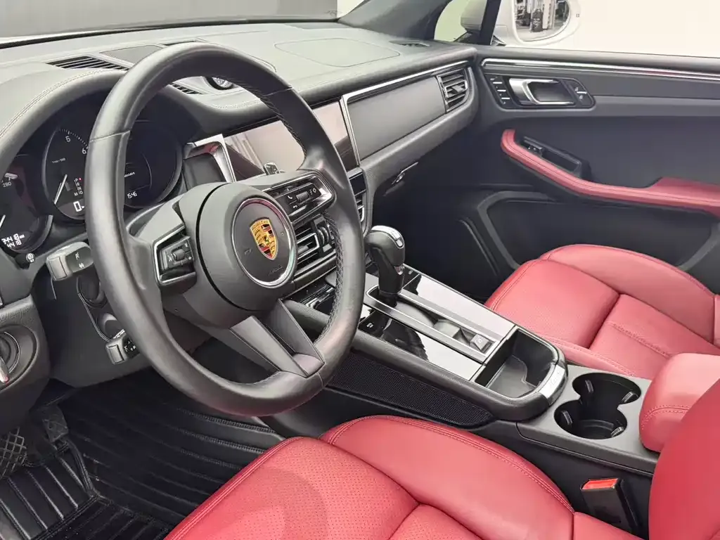 Porsche Macan — фото 4