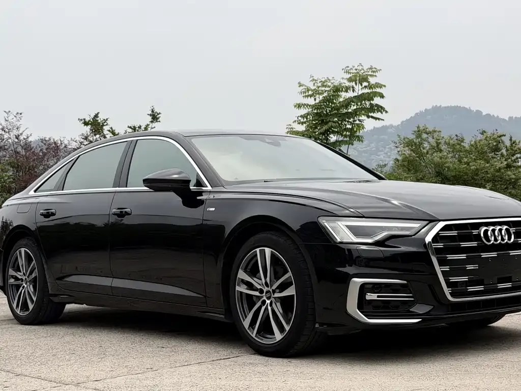 Audi A6L — фото 5