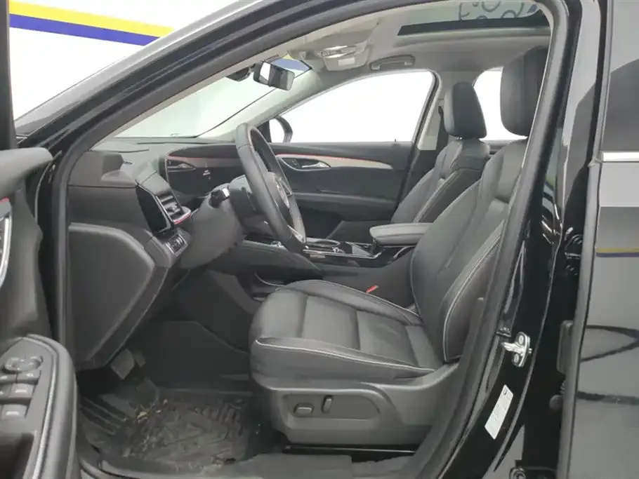 Buick Envision Plus — фото 5