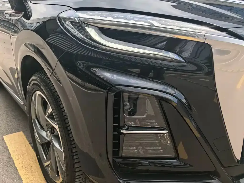 Hongqi HS3 PHEV 2025 из CN, фото 2