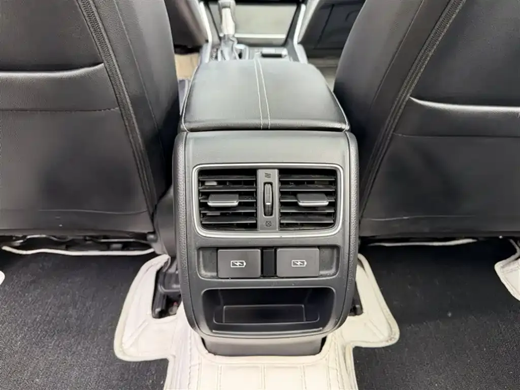 Honda Inspire — фото 6