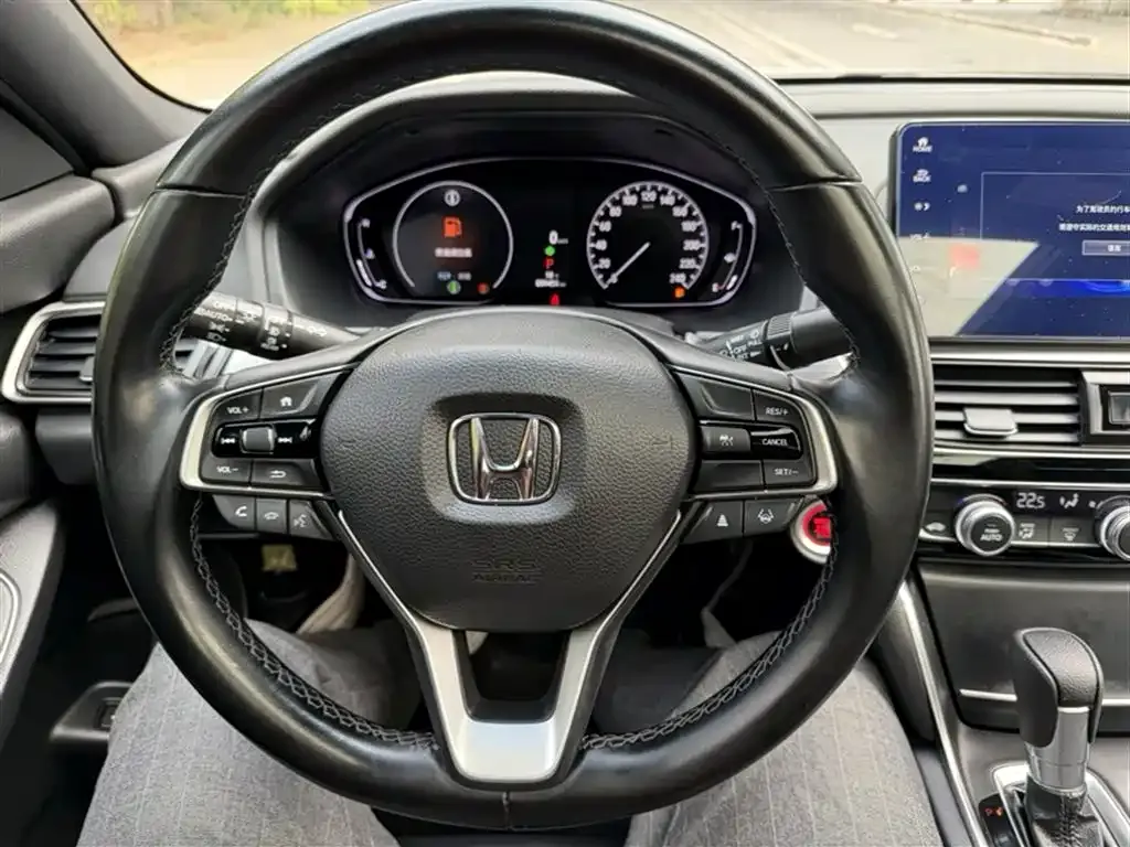Honda Inspire — фото 8