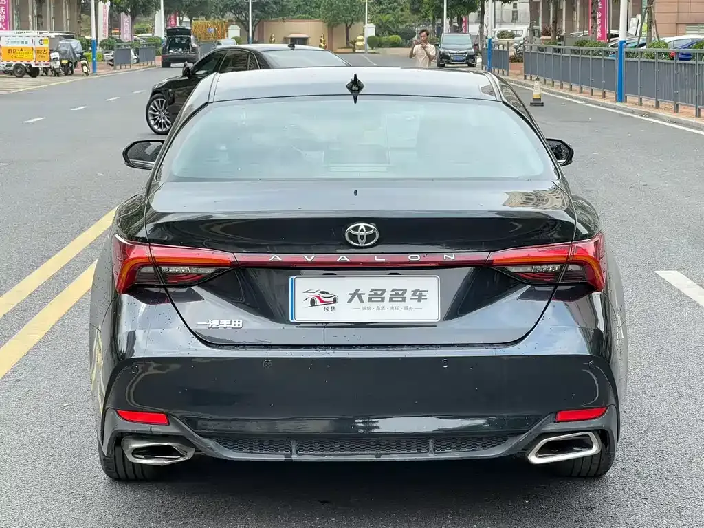Toyota Avalon 2023 из CN, фото 7