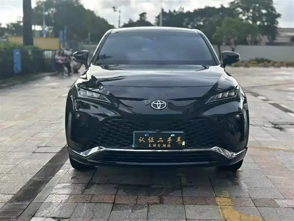 Toyota Venza 2023 из CN, фото 2