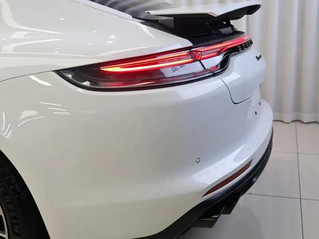 Porsche Panamera 2024 из CN, фото 4