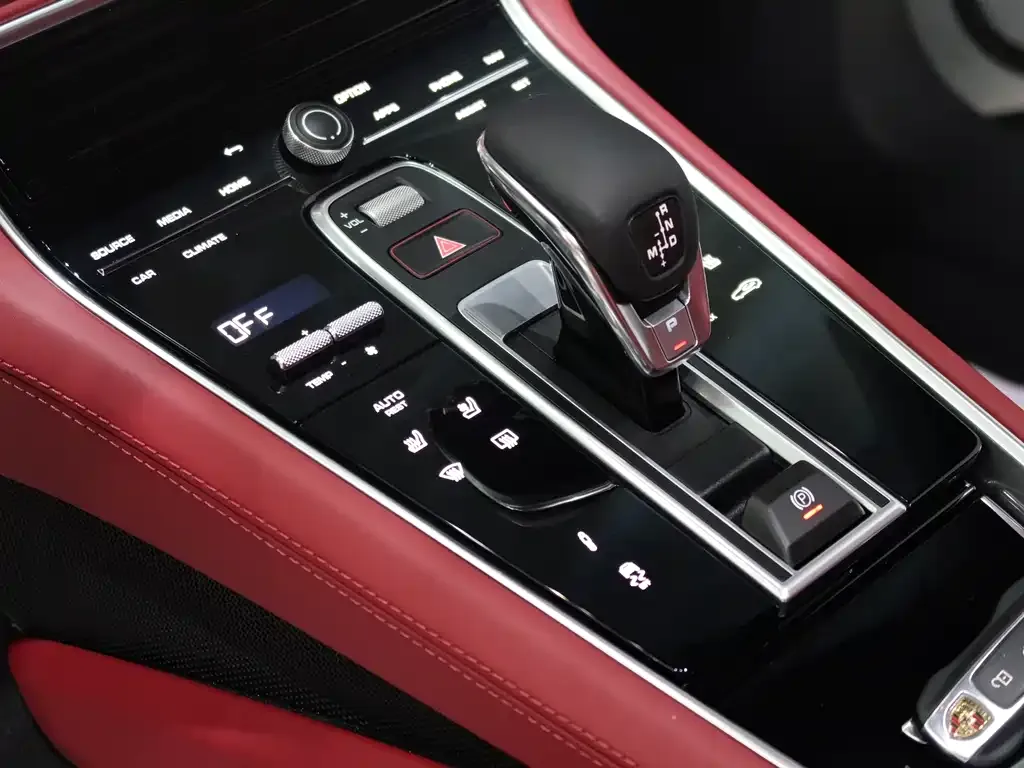 Porsche Panamera 2024 из CN, фото 9