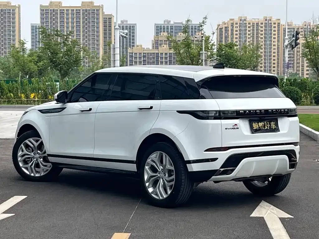 Land Rover Evoque — фото 7