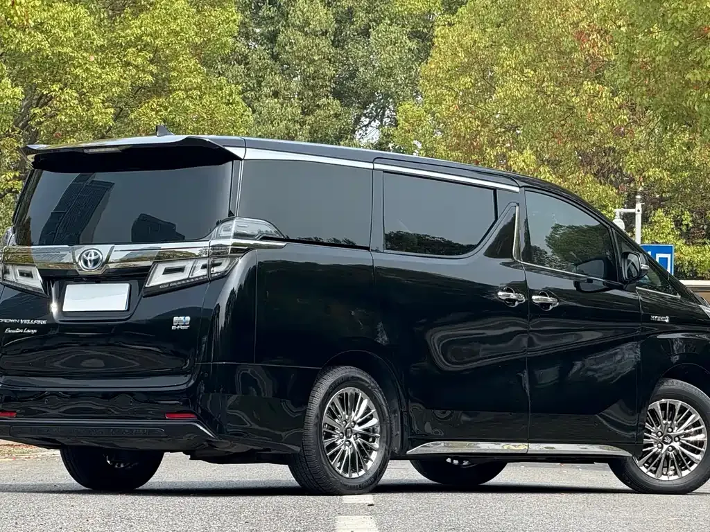 Toyota Vellfire 2021 из CN, фото 8